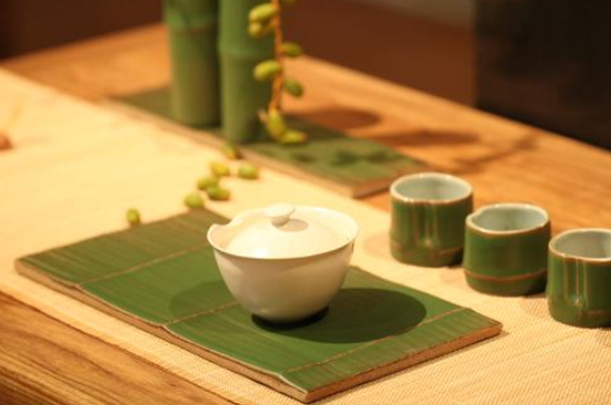 綠茶碧螺春怎么泡簡(jiǎn)易步驟，沖泡碧螺春的十二步驟口訣