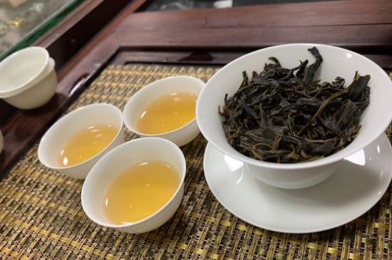 哪些茶適合泡功夫茶，功夫茶應(yīng)該配什么茶葉