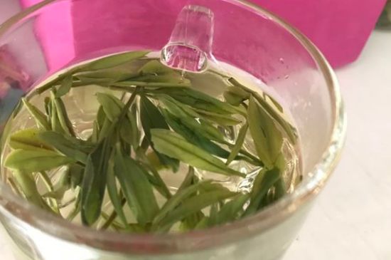 正常下一斤茶葉能喝多久，一個人一般一個月喝多少茶葉