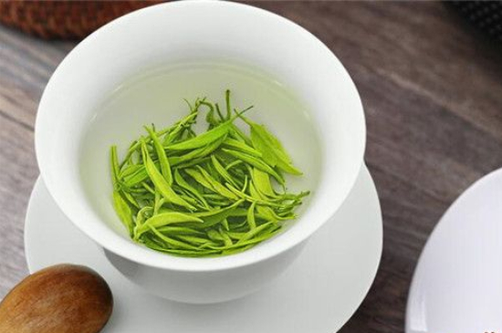 綠茶碧螺春怎么泡簡(jiǎn)易步驟，沖泡碧螺春的十二步驟口訣