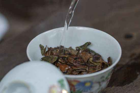 新手學(xué)泡茶的基本常識(shí)，從零開始學(xué)泡茶