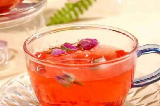 蜂蜜泡茶葉的副作用，蜂蜜泡茶葉有什么禁忌