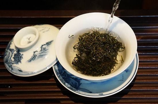 各類茶的注水方式，不同的茶泡茶時怎么注水