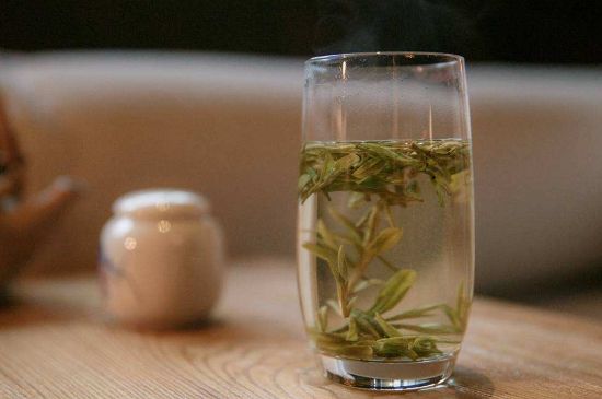冷泡茶用什么茶葉最好，什么樣的茶適合冷泡？
