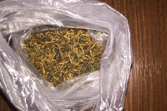 金駿眉染色鑒別帶圖，金駿眉染色如何分辨