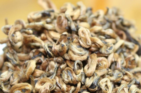 茶葉可以放冰箱嗎，茶需要放冰箱保存嗎
