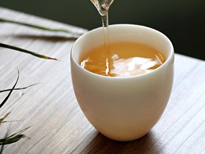 如何通過(guò)茶湯辨別好茶，六大茶類茶湯顏色標(biāo)準(zhǔn)