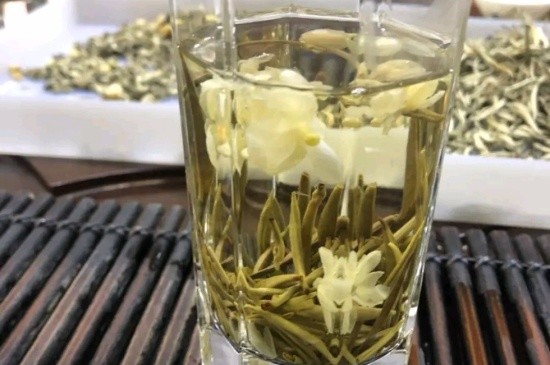 茉莉花花茶能煮嗎，喝茉莉花茶適合煮好還是泡好？