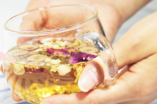 干桂花泡水，干桂花怎么泡水喝？