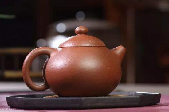 本山綠泥壺適合沖泡什么茶，紫砂壺本山綠最適合什么茶？