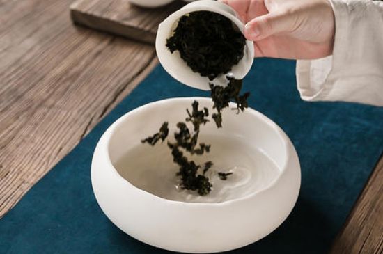 茶洗與茶盂區(qū)別圖片，怎樣使用茶盂和茶洗