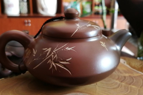坭興陶主要泡什么茶，廣西坭興陶壺適合泡哪些茶？