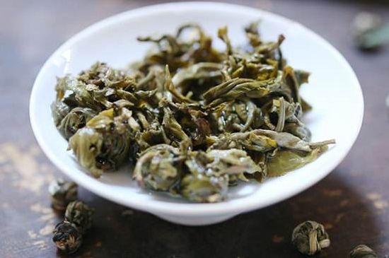 茉莉龍珠泡開(kāi)后為什么都是梗，茉莉龍珠泡開(kāi)后什么樣？