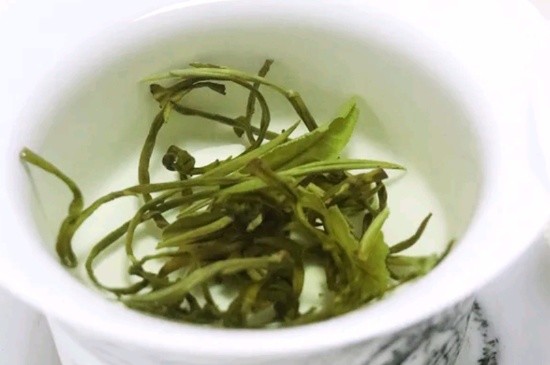 茉莉香珠跟龍珠有什么區(qū)別嗎，茉莉龍珠和茉莉香珠那個好？