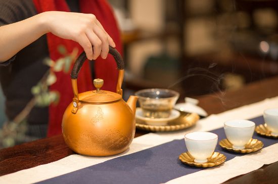 銅壺煮茶危害，銅壺長(zhǎng)期泡茶有毒嗎