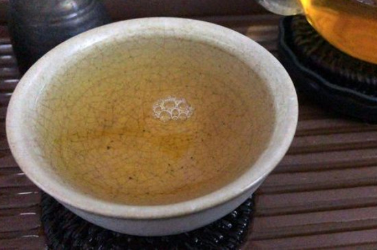 怎么鑒別建盞化學(xué)釉，真假建盞的對(duì)比與辨別