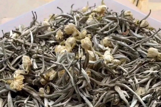 茉莉花花茶能煮嗎，喝茉莉花茶適合煮好還是泡好？