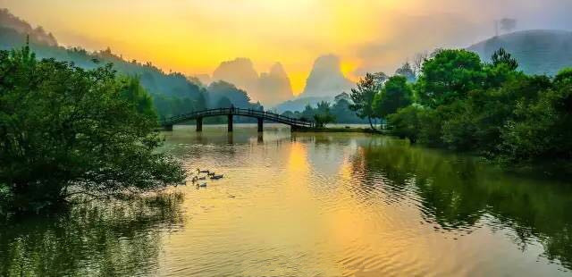 武夷山為什么盛產(chǎn)茶葉，武夷山茶為什么好喝？