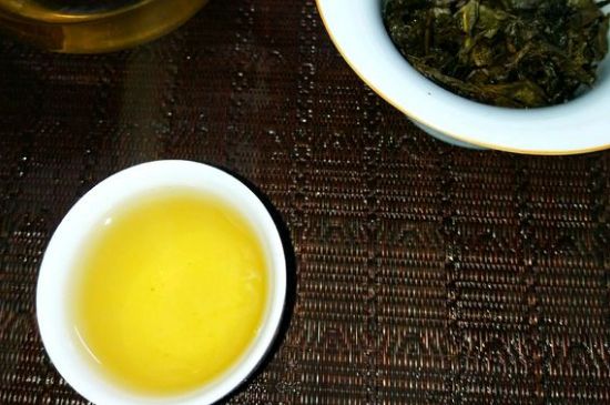 一天什么時候喝黑茶最好，喝黑茶一天最佳時間和季節(jié)