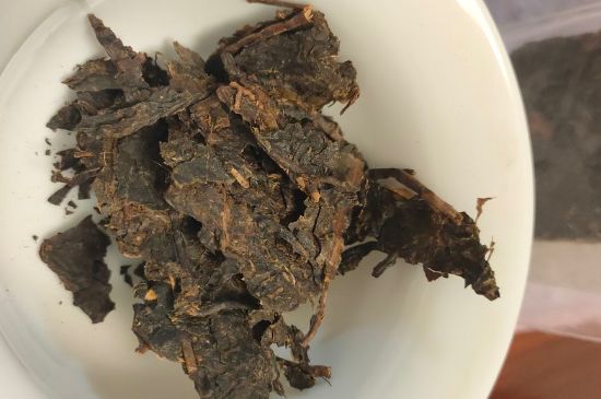 一天什么時候喝黑茶最好，喝黑茶一天最佳時間和季節(jié)