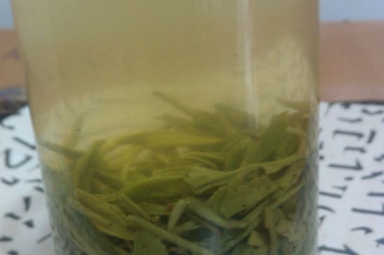 碧螺春為什么泡水渾濁，碧螺春茶葉泡水感覺很臟是混濁的
