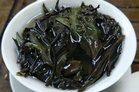福鼎白茶貢眉和壽眉的區(qū)別，壽眉與貢眉有什么區(qū)別