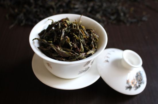 鋸朵仔跟鴨屎香哪個(gè)貴，鋸朵子和鴨屎香哪個(gè)好喝？