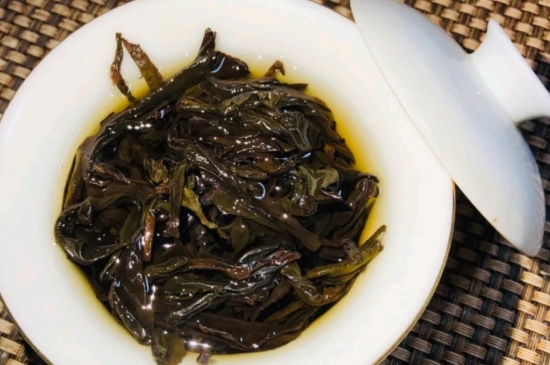 長期喝巖茶會上火嗎？巖茶這樣喝了容易上火！