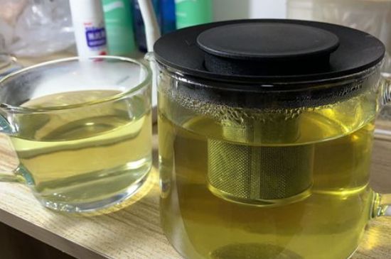 綠茶陳茶和新茶區(qū)別，綠茶怎樣區(qū)分新茶和陳茶
