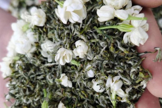 什么茶葉喝起來(lái)超級(jí)香，什么茶泡出來(lái)滿屋濃香?