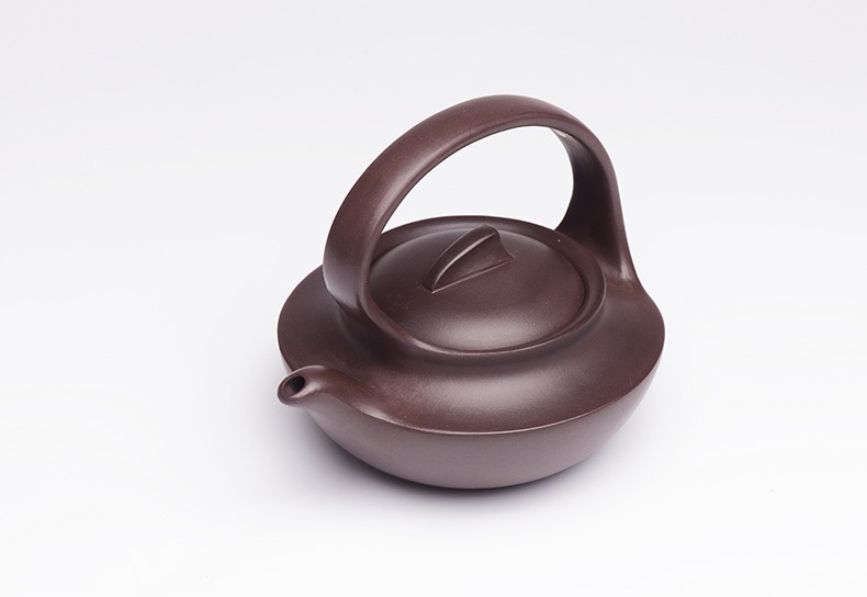 提梁精美紫砂壺，創(chuàng)意手工紫砂壺