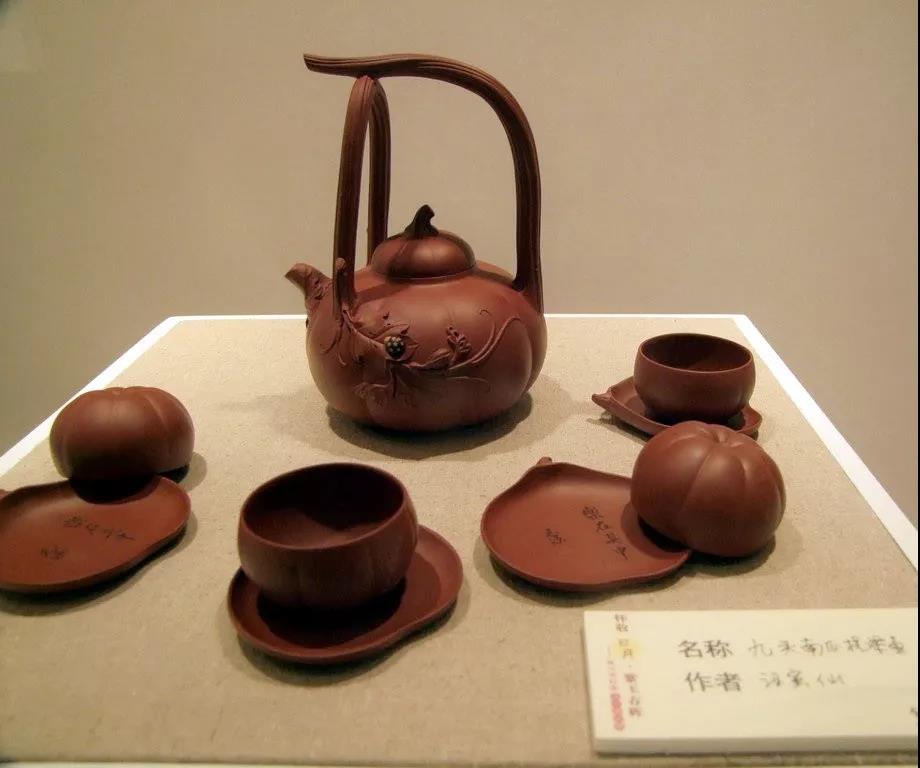 10種最美花器提梁壺，精美別致雕花紫砂壺!